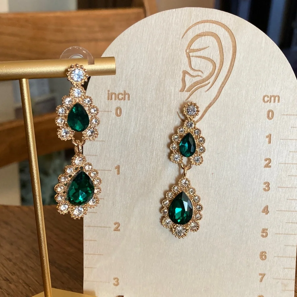 Saks Fifth Avenue Emerald Green Crystal & Rhinestone Dangle Earrings NWT